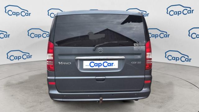 Mercedes Benz Viano image 6
