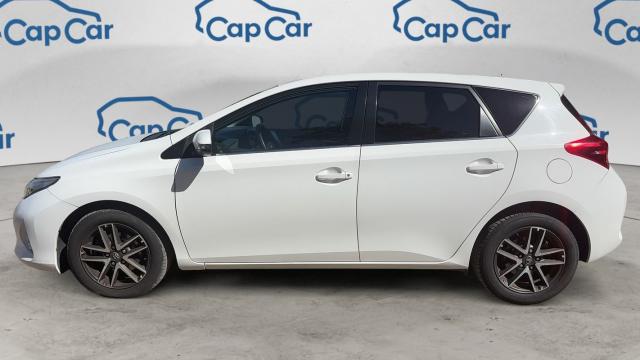 Toyota Auris image 9