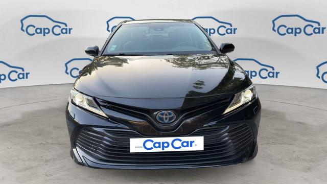 Toyota Camry image 9