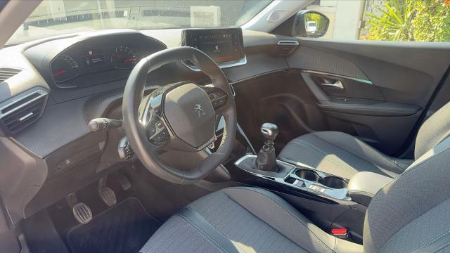 Peugeot 2008 image 4