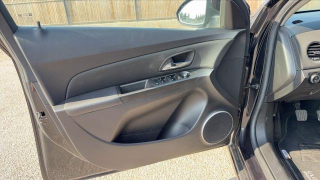 Chevrolet Cruze image 7