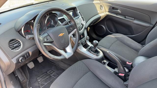 Chevrolet Cruze image 4