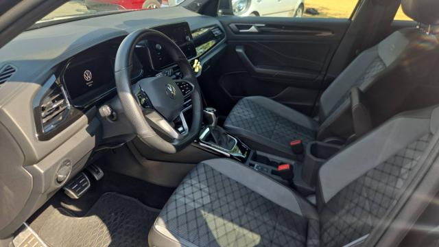 Volkswagen T-Roc image 8