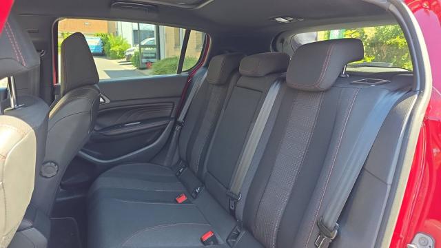 Peugeot 308 image 3