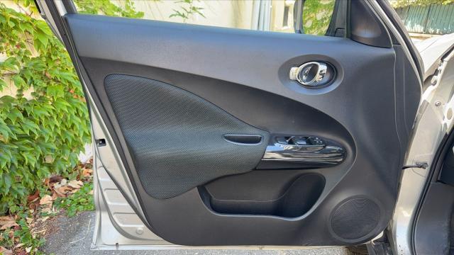 Nissan Juke image 6