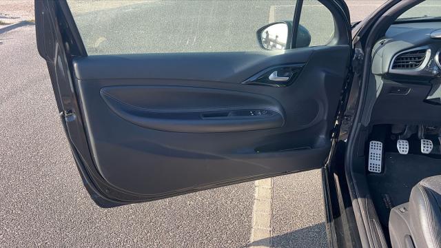 Citroen Ds3 Cabrio image 2