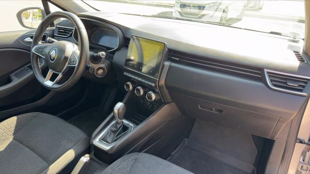 Renault Clio image 2
