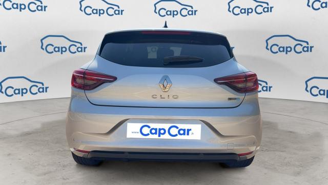 Renault Clio image 9