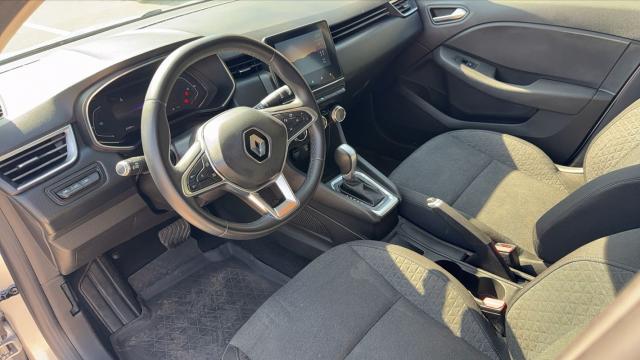 Renault Clio image 6