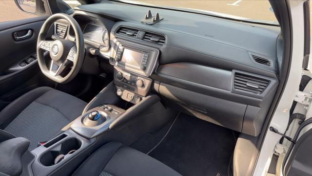 Nissan Leaf image 6