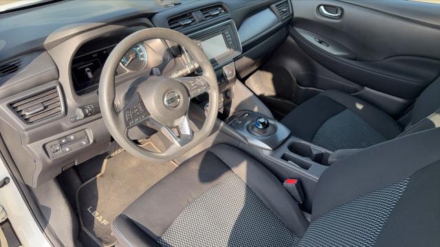 Nissan Leaf image 7