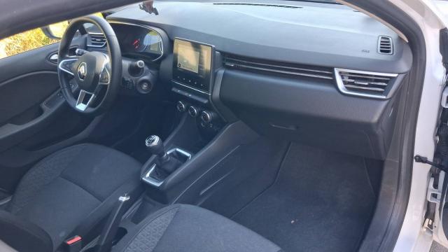 Renault Clio image 6