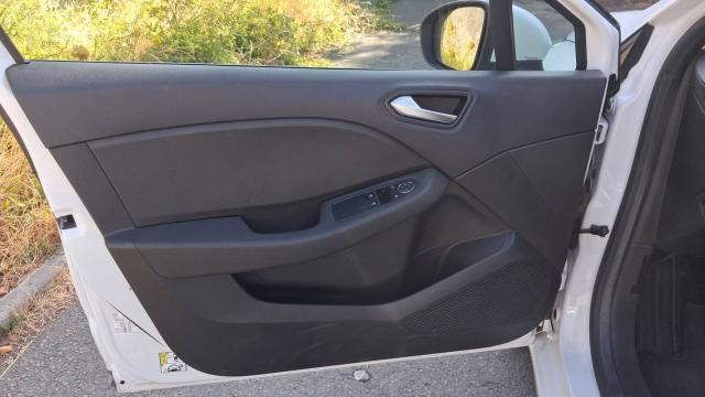 Renault Clio image 1