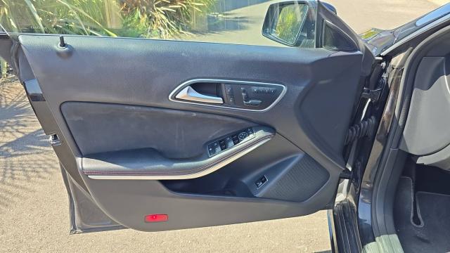 Mercedes Benz Classe Cla image 6