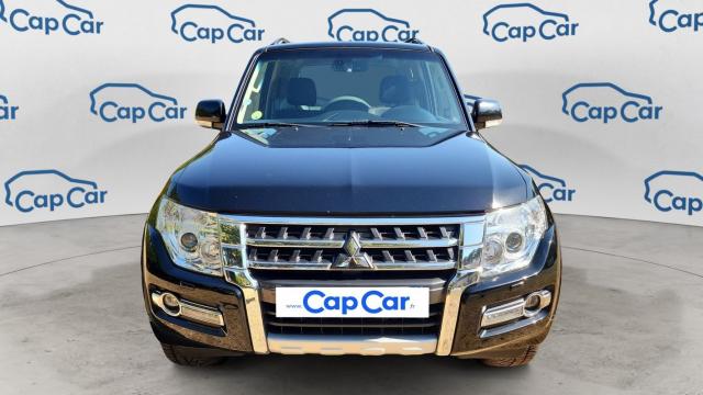 Mitsubishi Pajero image 9