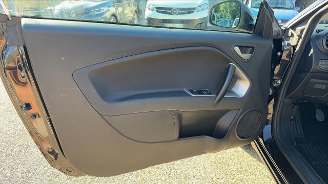 Alfa Romeo Mito image 2