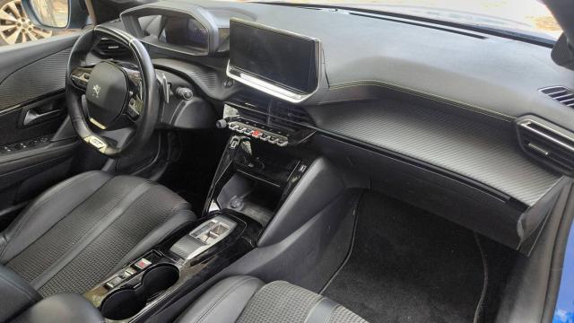 Peugeot 208 image 3