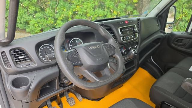 Iveco Daily image 2