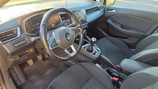 Renault Clio image 9