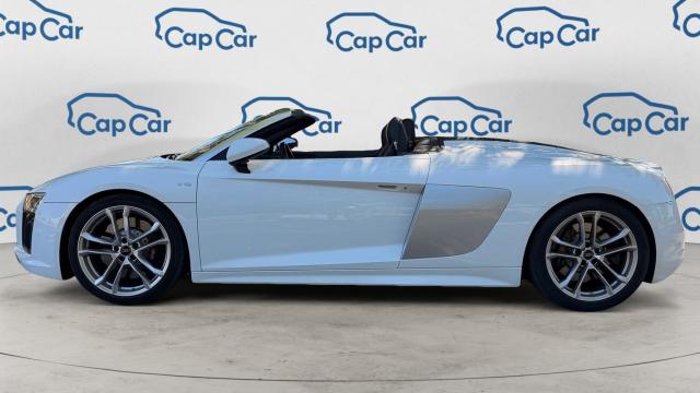 Audi R8 Spyder image 6