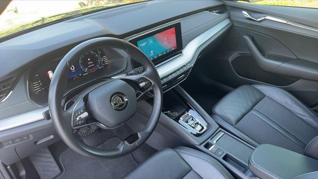 Skoda Octavia image 5