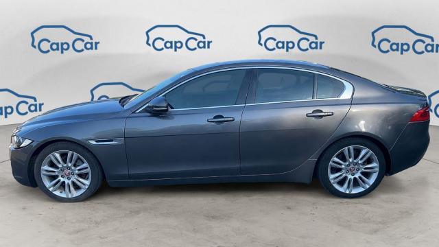 Jaguar Xe image 4