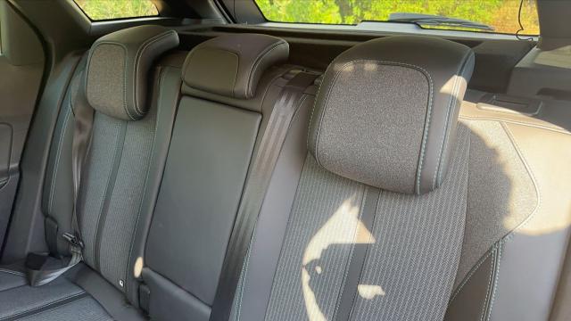 Peugeot 3008 image 8