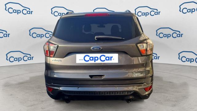 Ford Kuga image 7