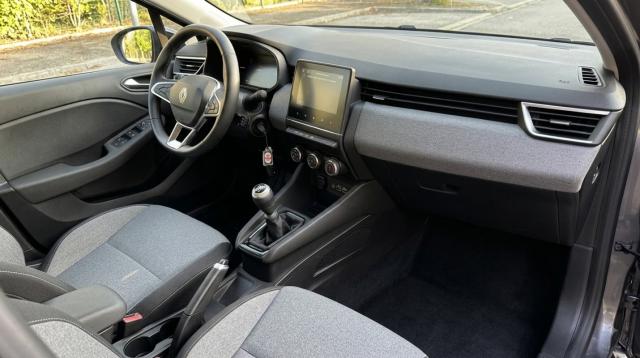 Renault Clio image 7
