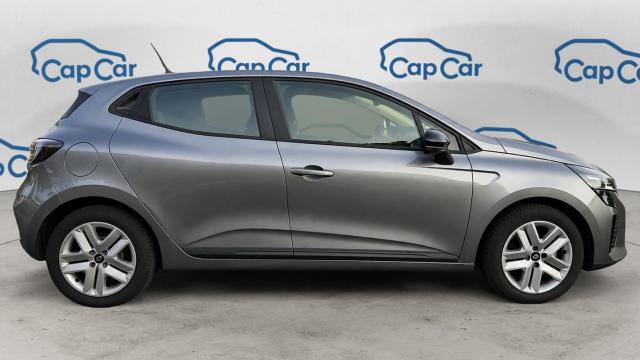 Renault Clio image 9
