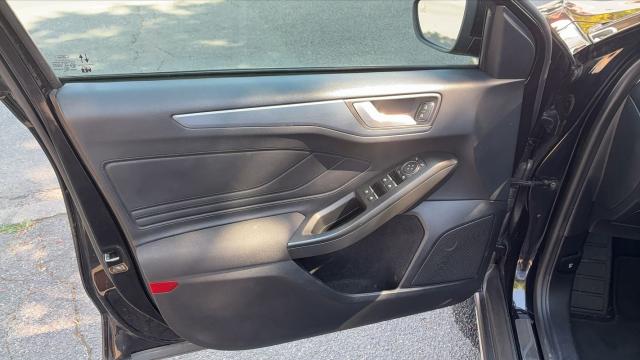 Ford Focus image 1