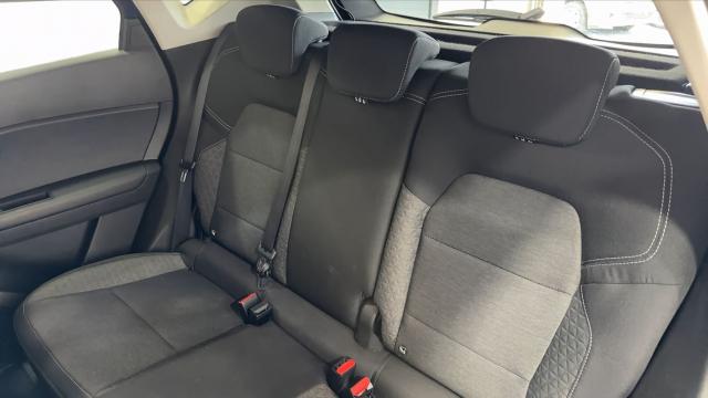 Renault Captur image 8