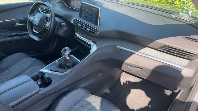 Peugeot 3008 image 7