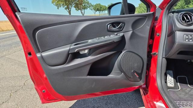 Renault Clio image 8