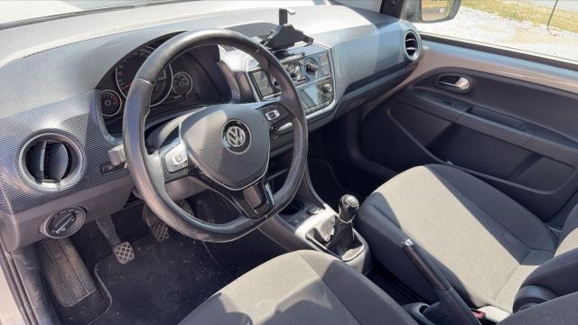 Volkswagen Up! image 6