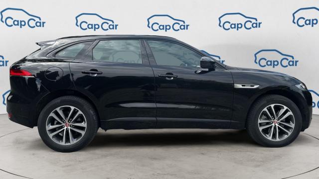Jaguar F-Pace image 3