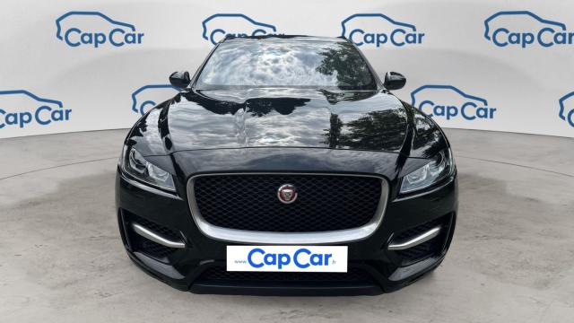 Jaguar F-Pace image 2