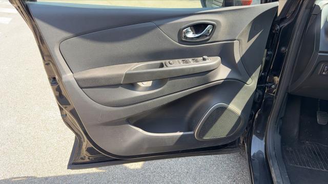 Renault Captur image 3