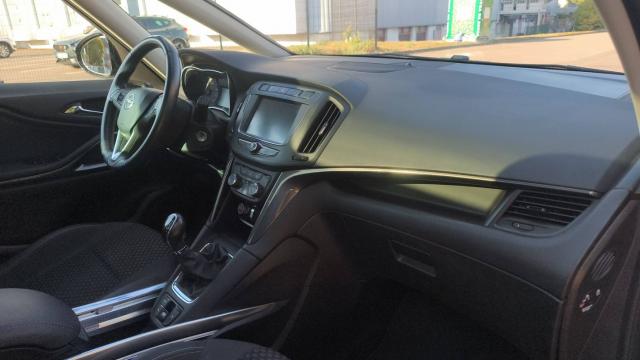 Opel Zafira image 6