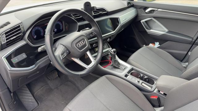 Audi Q3 image 9
