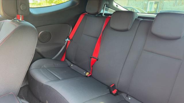 Renault Mégane Coupé image 2