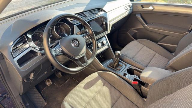 Volkswagen Touran image 5