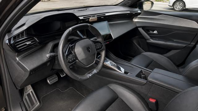 Peugeot 308 image 9