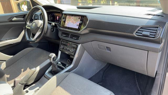 Volkswagen T-Cross image 7