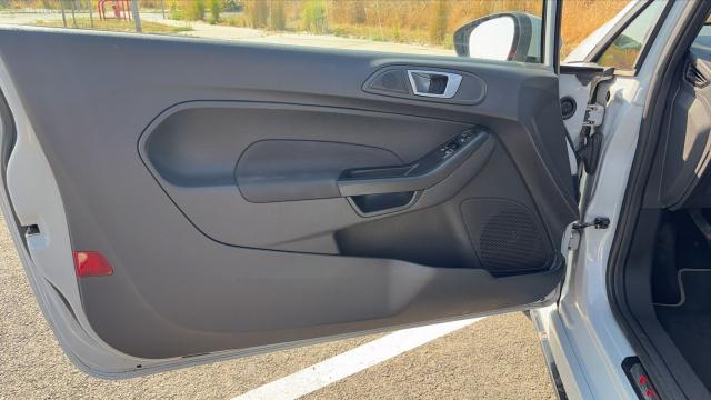 Ford Fiesta image 3