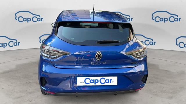 Renault Clio image 2