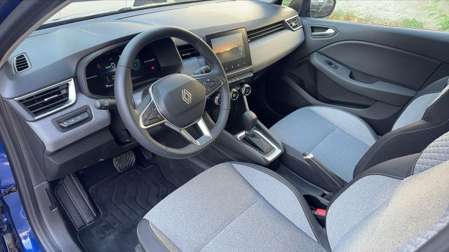 Renault Clio image 8