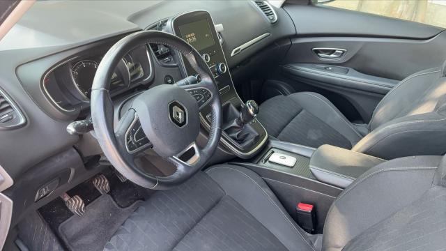Renault Scénic image 2