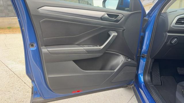 Volkswagen T-Roc image 1
