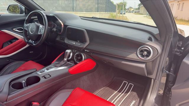 Chevrolet Camaro image 8